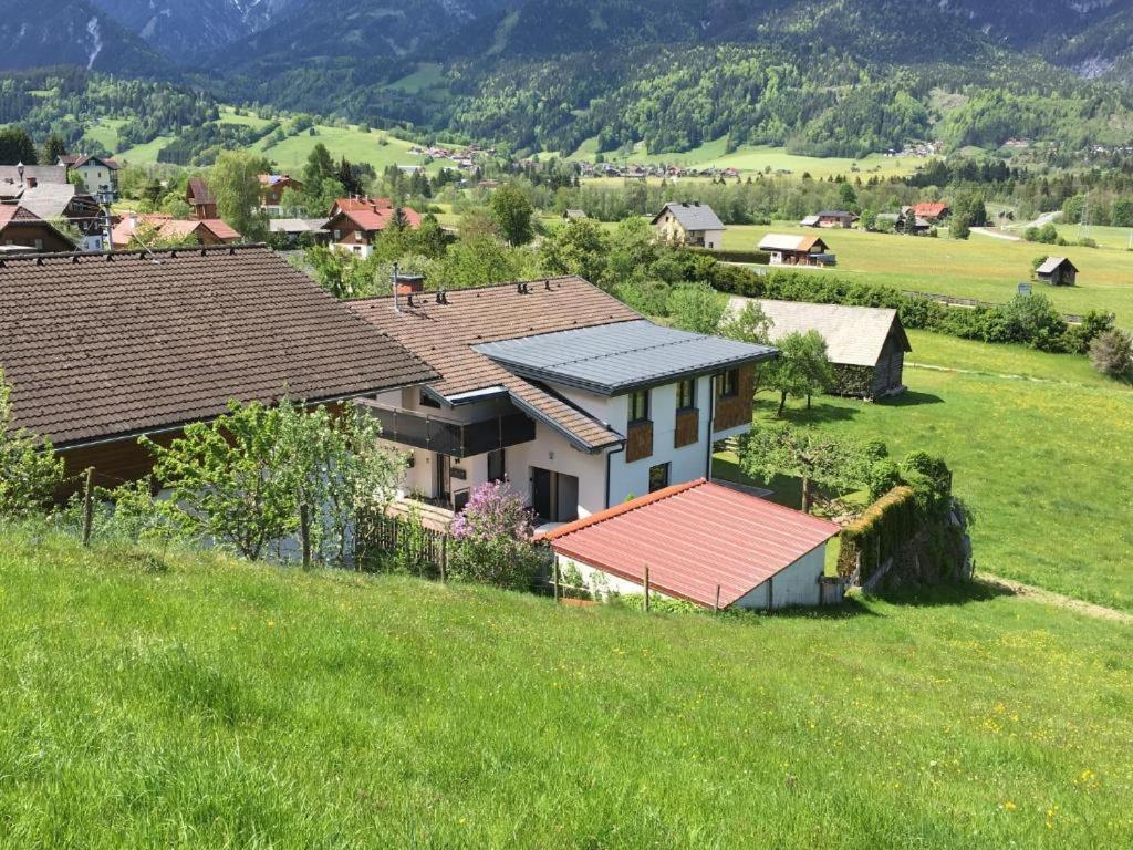 Mountain Love Appartements - By Mynests Haus im Ennstal Bagian luar foto